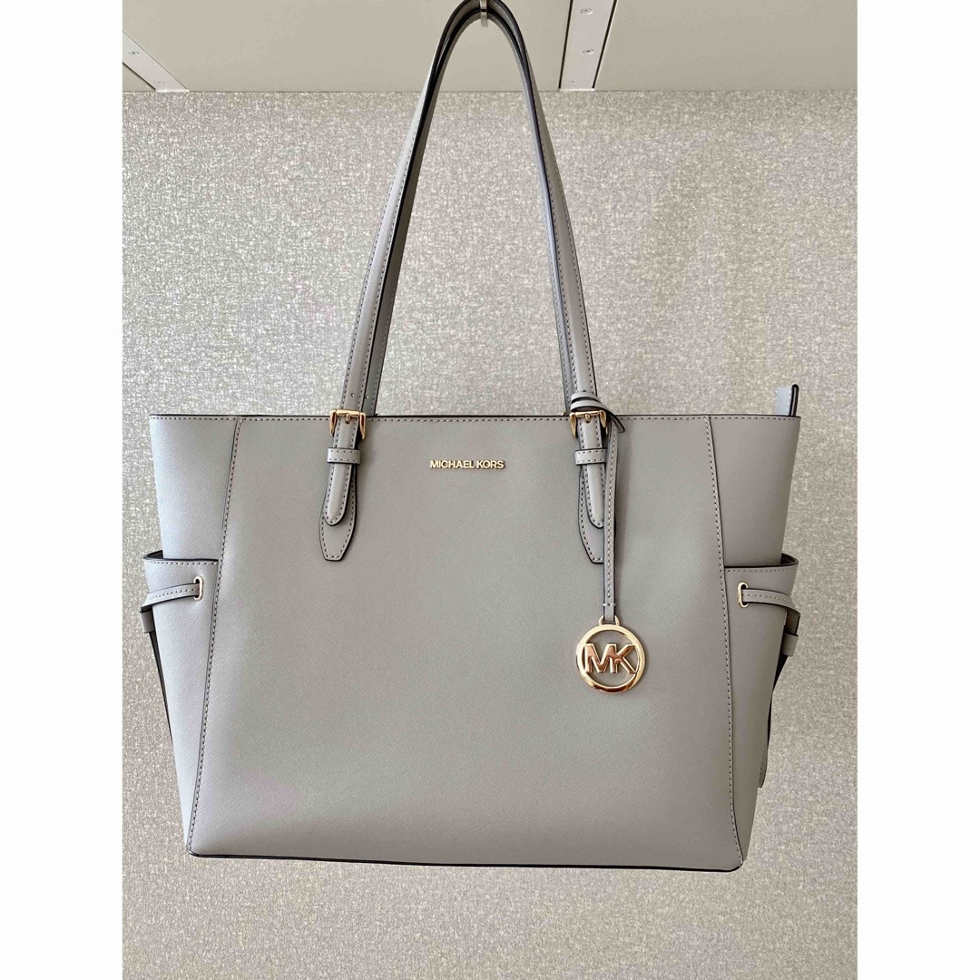 ⭕️再値下げ❗️MICHAEL KORS トートバッグ(色グレー)