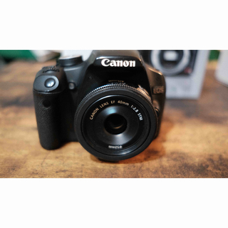 キヤノン(Canon)のCanon EOS KISS X3 + レンズ EF 40mm F2.8(デジタル一眼)