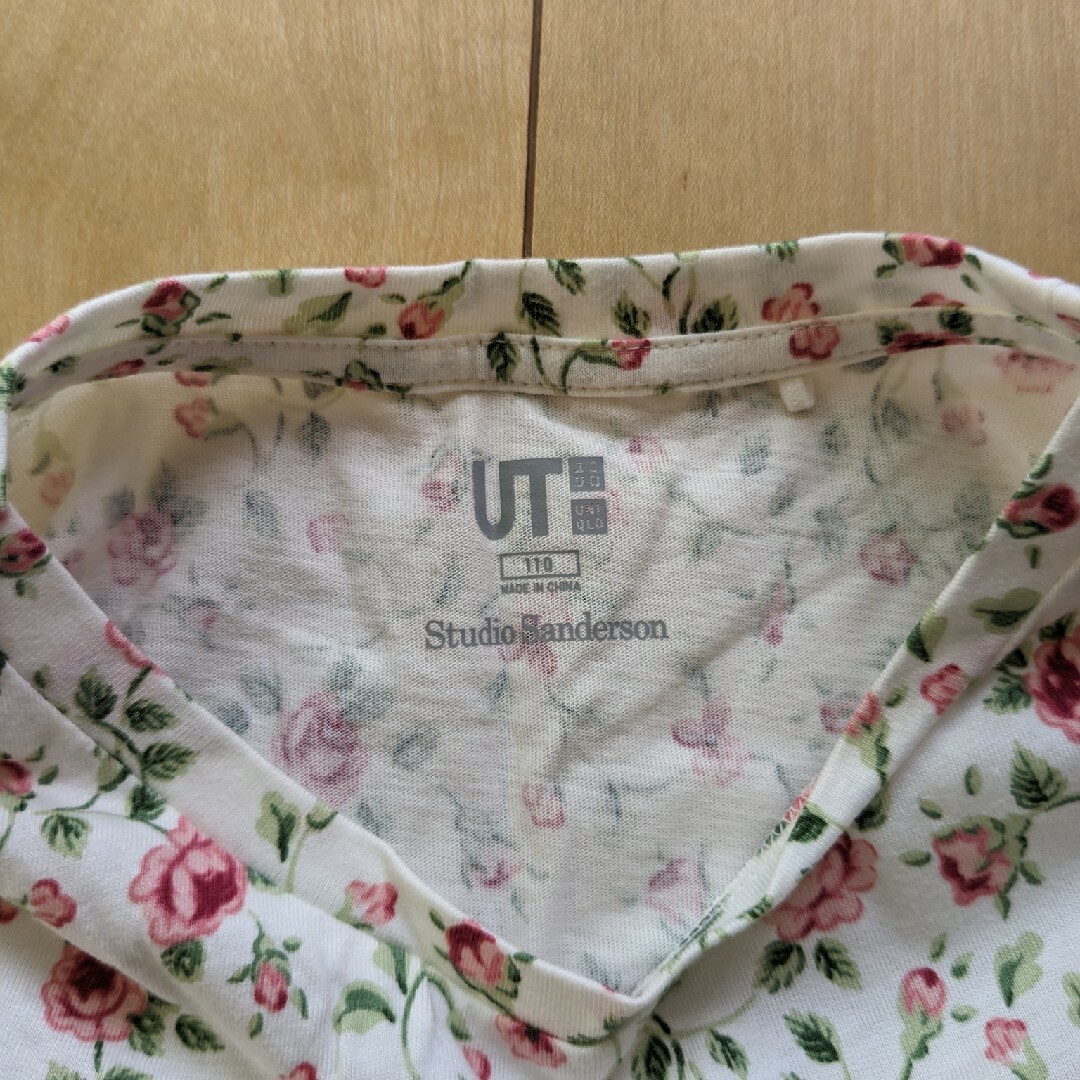 UNIQLO(ユニクロ)のユニクロ　UT　110サイズ キッズ/ベビー/マタニティのキッズ服女の子用(90cm~)(Tシャツ/カットソー)の商品写真