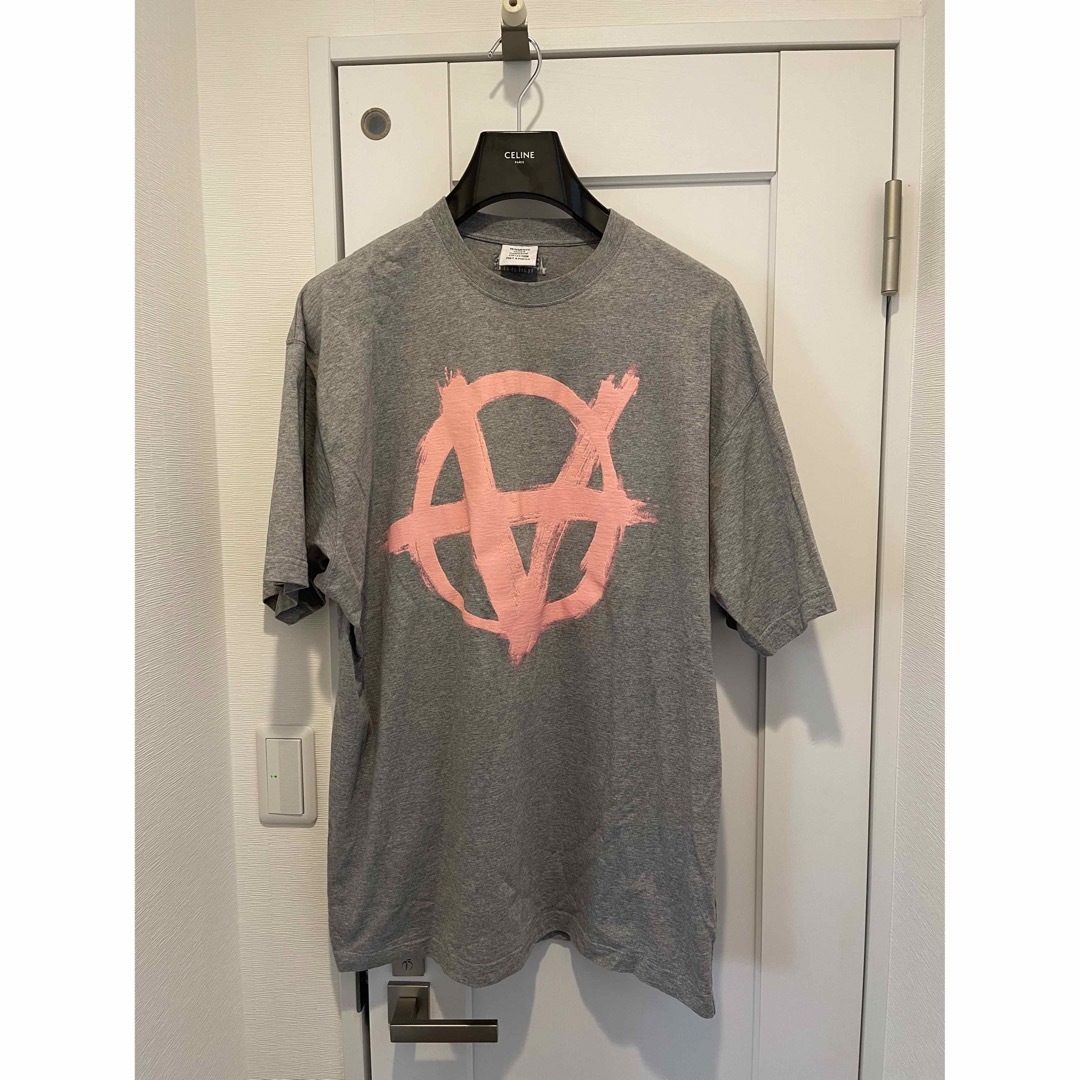 【希少】VETEMENTS anarchy Tシャツ メンズのトップス(Tシャツ/カットソー(半袖/袖なし))の商品写真