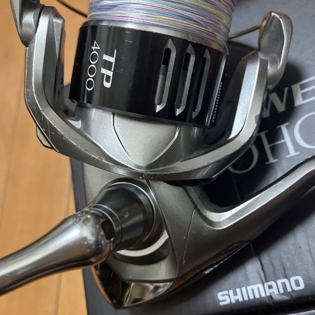 シマノ shimano  ツインパワー 4000hg スポーツ/アウトドアのフィッシング(リール)の商品写真