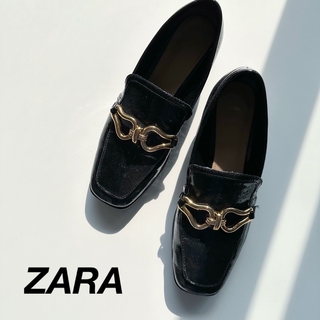 ザラ(ZARA)の【ZARA】メタルローファー(ローファー/革靴)