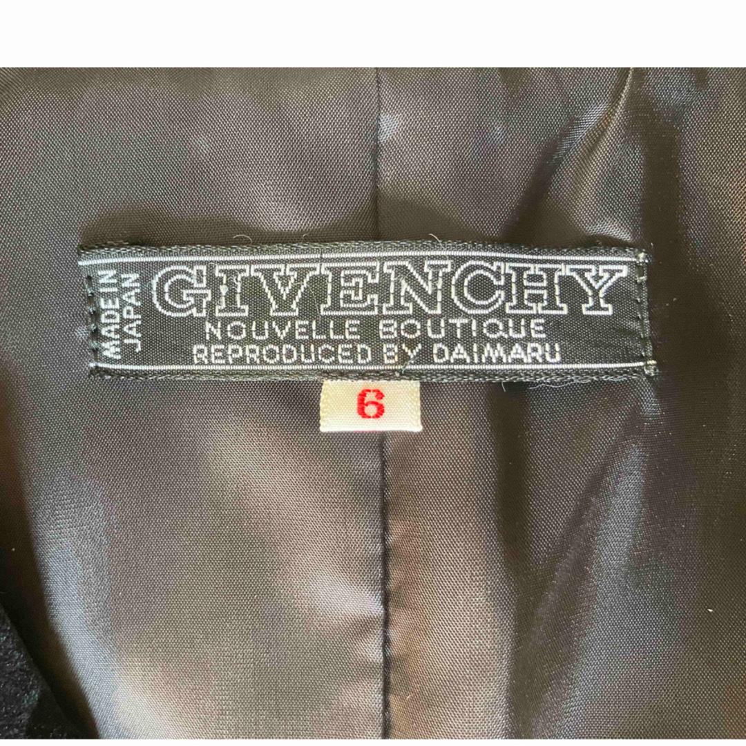 GIVENCHY(ジバンシィ)のジバンシー スーツ セットアップ ベロア ジャケット スカート　6号 レディースのレディース その他(セット/コーデ)の商品写真