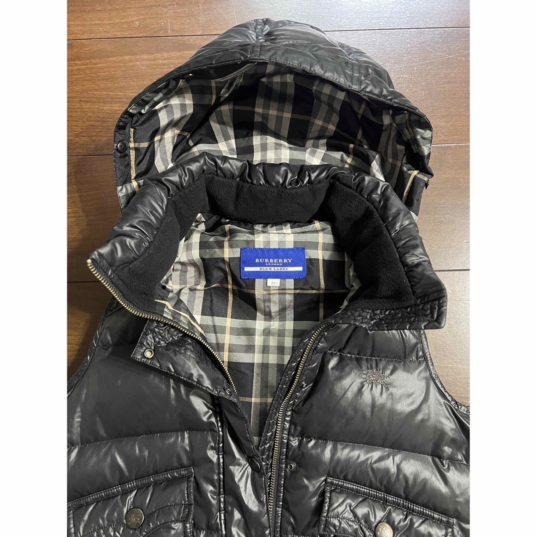 BURBERRY BLUE LABEL(バーバリーブルーレーベル)の【美品】BURBERRYバーバリー/ダウンベスト★レディース/サイズ38 M〜L レディースのジャケット/アウター(ダウンベスト)の商品写真