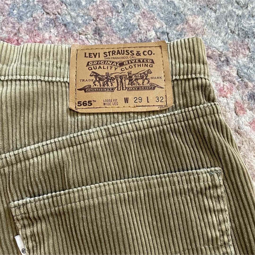 90s LEVIS 565 Vintage Corduroy Trousers