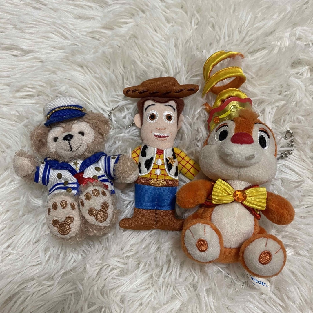 ディズニー ダッフィー ウッディー デール ぬいぐるみバッジ ぬいバ まとめ売り | フリマアプリ ラクマ