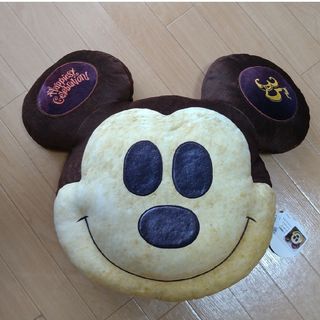 ディズニー(Disney)の☆35周年ミッキーパンクッション☆新品(クッション)