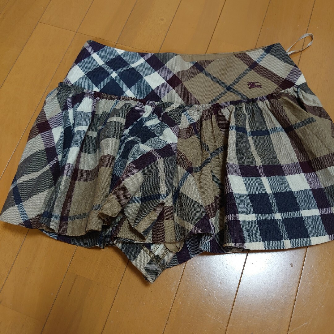 BURBERRY BLUE LABEL(バーバリーブルーレーベル)のBURBERRY BLUE LAVEL チェック ショートパンツ レディースのパンツ(ショートパンツ)の商品写真