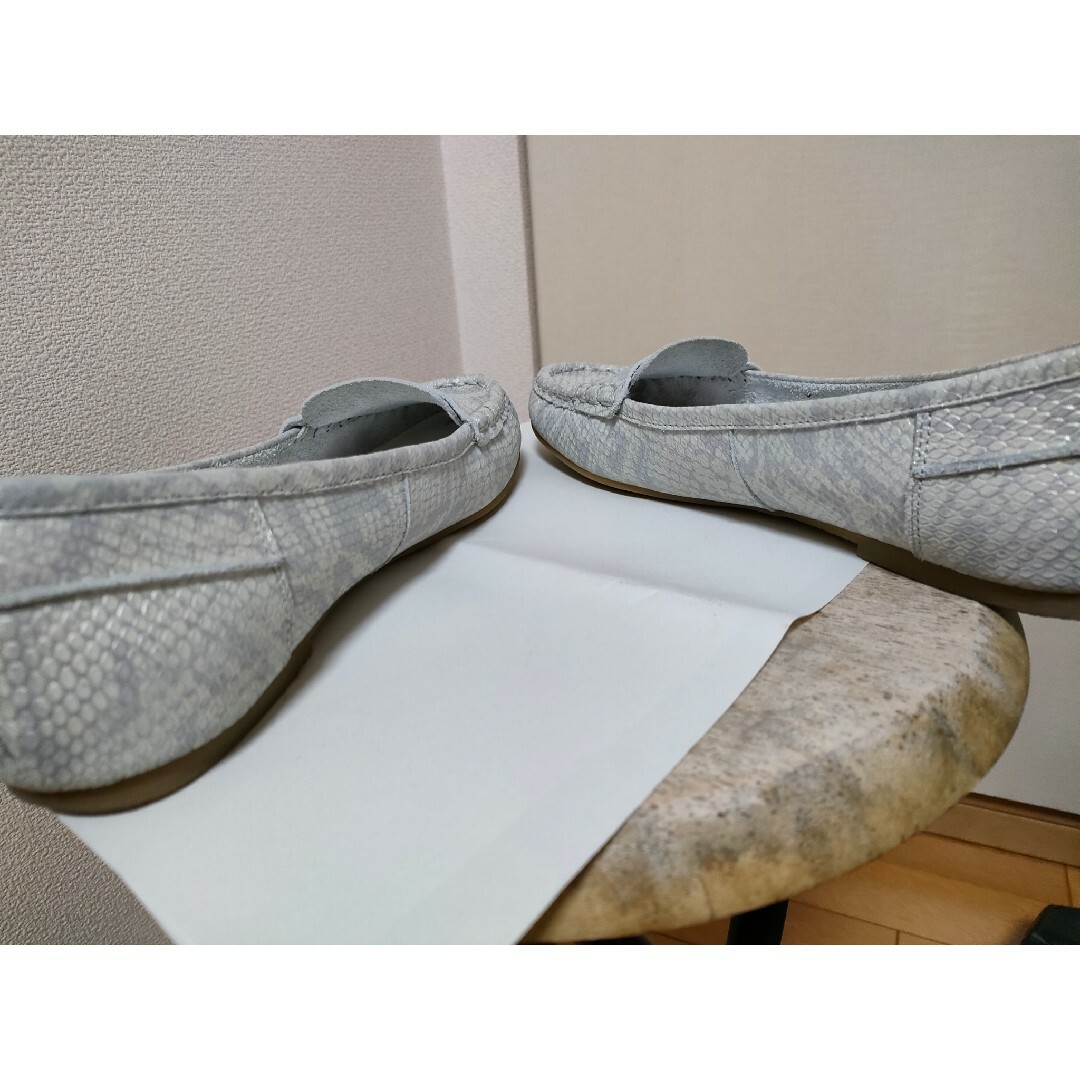 artemis by DIANA(アルテミスバイダイアナ)のパイソンローファー、アルテミスダイアナ レディースの靴/シューズ(ローファー/革靴)の商品写真