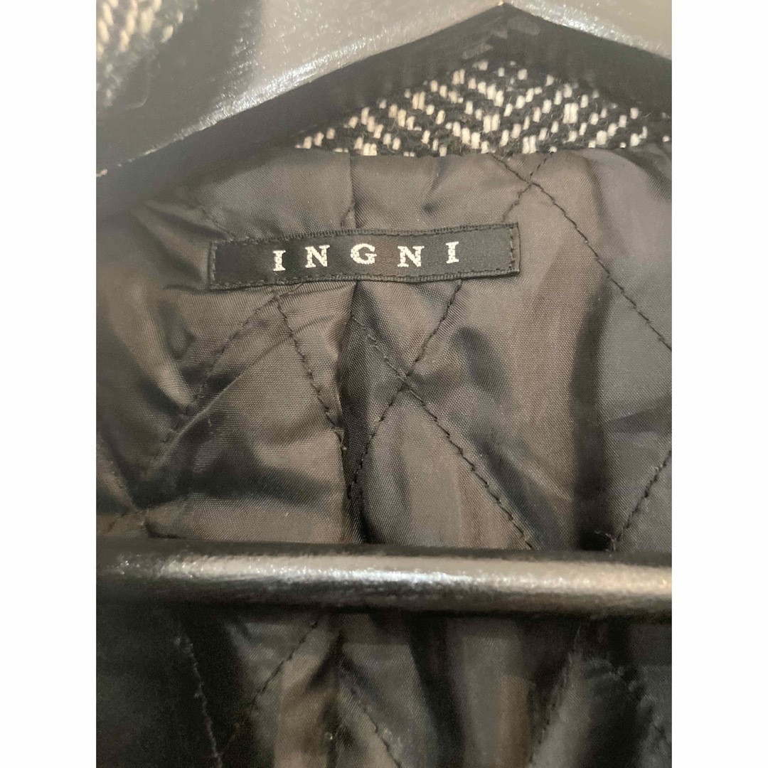 INGNI(イング)のINGNI ツイード チェスターコート Mサイズ レディースのジャケット/アウター(チェスターコート)の商品写真