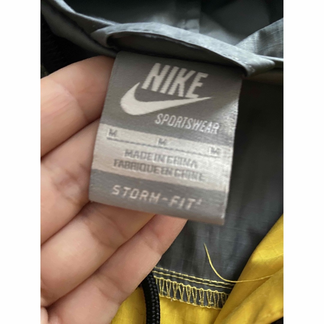 NIKE(ナイキ)のナイキマウンテンパーカーウィンドブレーカー メンズのジャケット/アウター(マウンテンパーカー)の商品写真