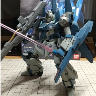 ハイグレード(High Grade（BANDAI）)のガンプラ　完成品　HG　リゼル(模型/プラモデル)