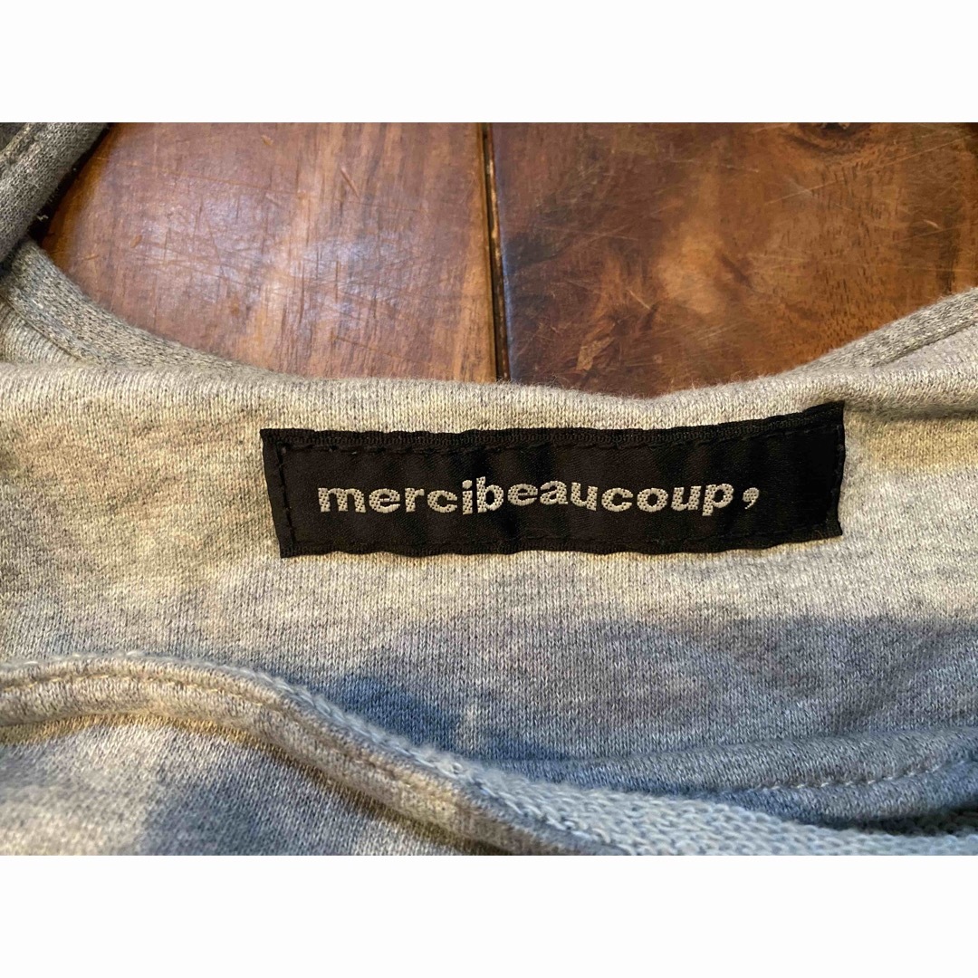 mercibeaucoup(メルシーボークー)のmercibeaucoup メルシーボークー バッグ ウマ レディースのバッグ(トートバッグ)の商品写真