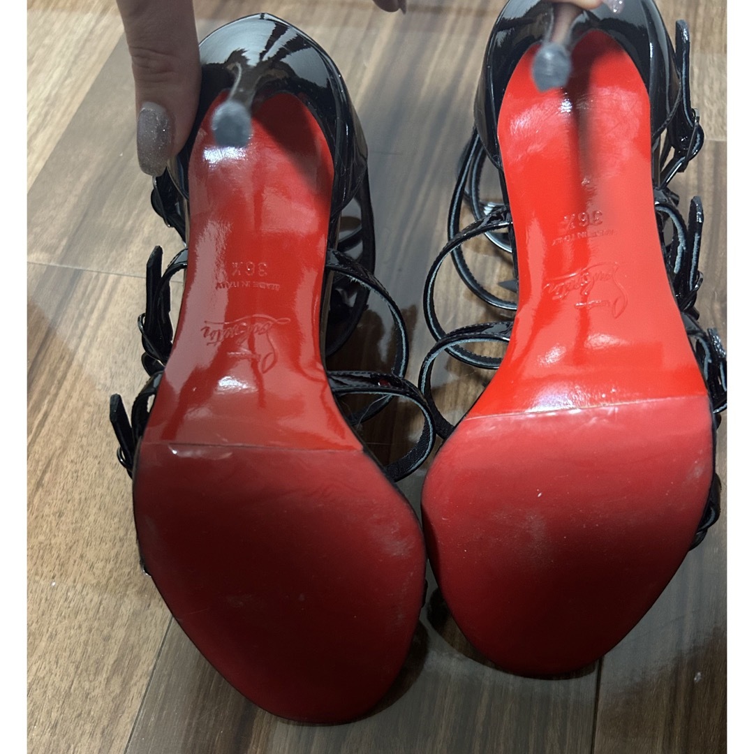 Christian Louboutin(クリスチャンルブタン)のルブタン　サンダル レディースの靴/シューズ(サンダル)の商品写真
