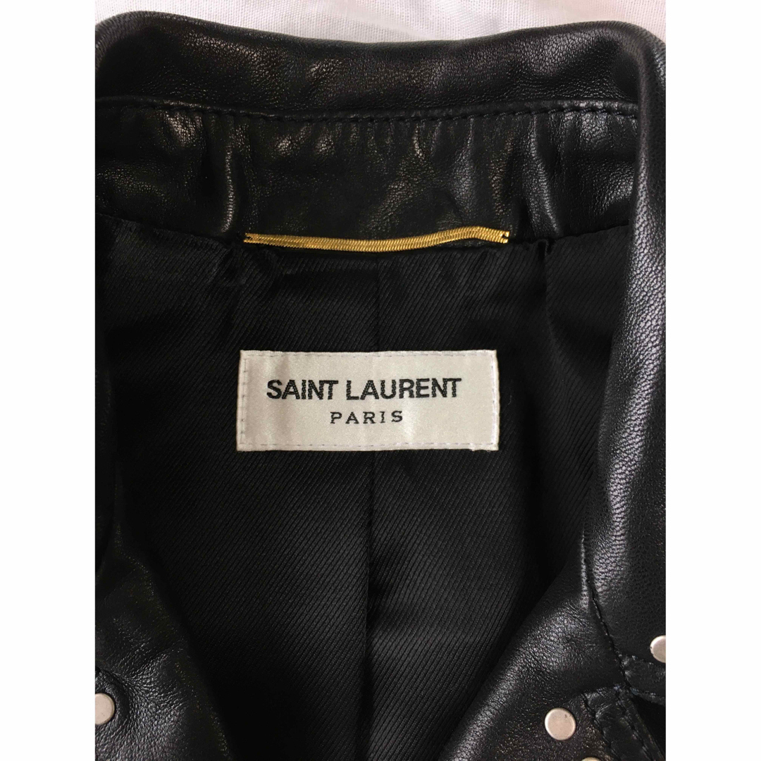 Saint Laurent(サンローラン)のサンローランパリ　ピンアンドスタッズライダース  レディース　 レディースのジャケット/アウター(ライダースジャケット)の商品写真