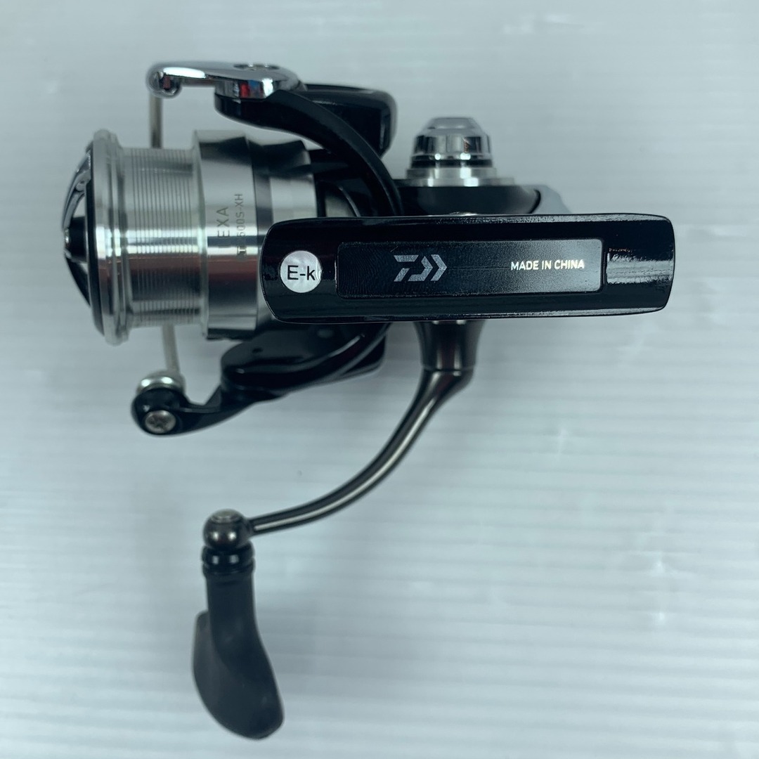 DAIWA(ダイワ)のττDAIWA ダイワ スピニングリール キズ有 程度C 19レグザ LT2500S-XH スポーツ/アウトドアのフィッシング(リール)の商品写真