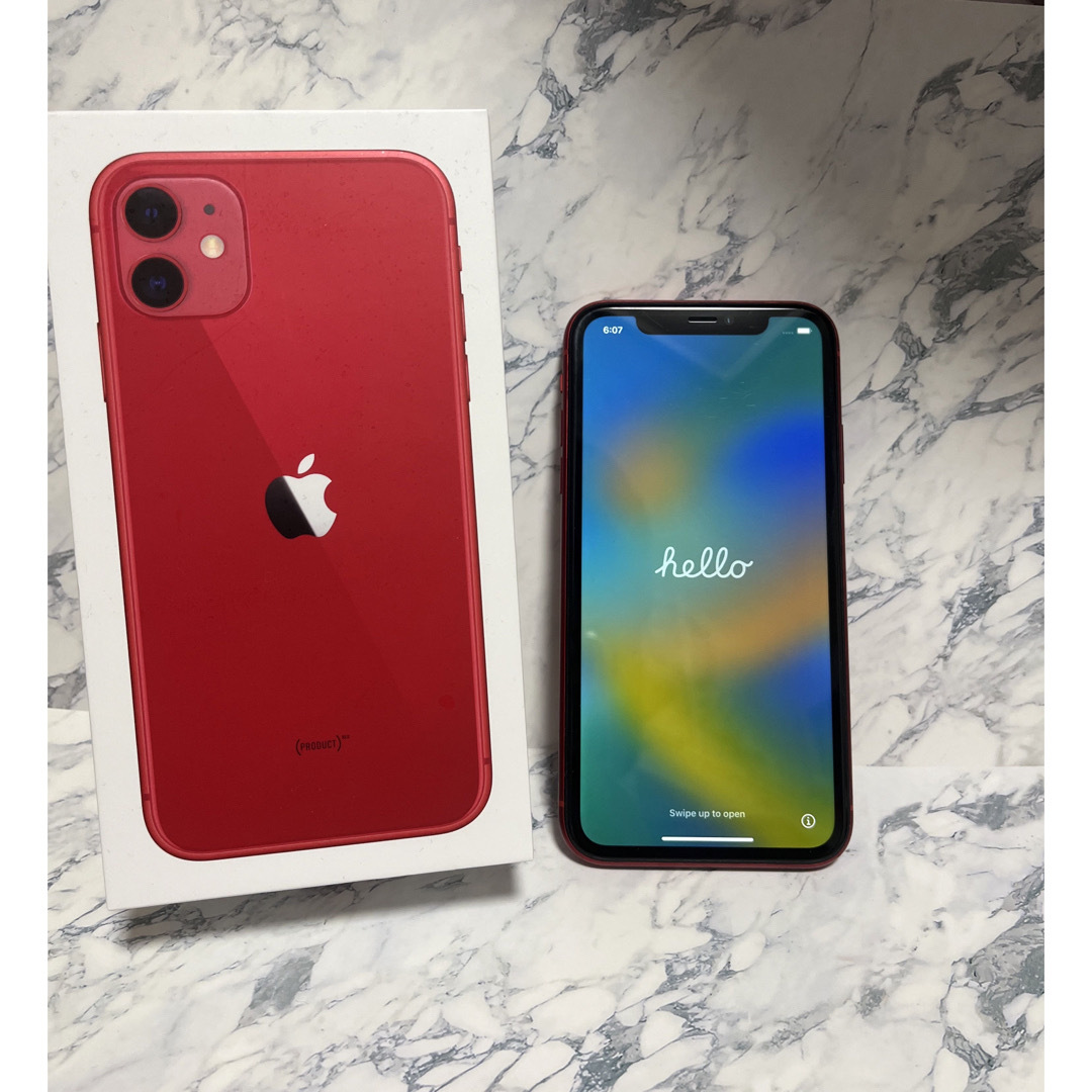 iPhone(アイフォーン)のiPhone11 128GB RED SIMフリー スマホ/家電/カメラのスマートフォン/携帯電話(スマートフォン本体)の商品写真