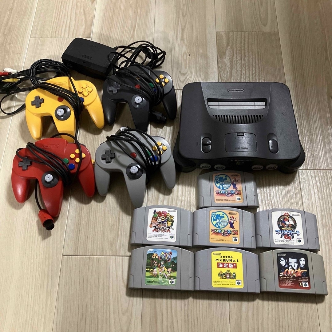 NINTENDO 64本体とソフトセットNintendo - 家庭用ゲーム本体