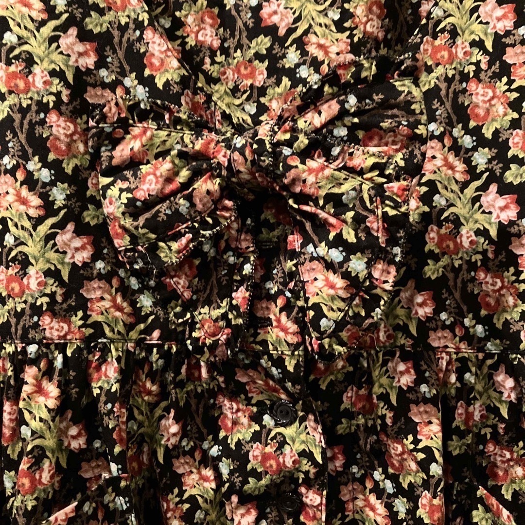 ローラアシュレイ最終価格　レア　ピンクハウス金子功デザイン　黒地に花柄が可愛いジャンパースカート
