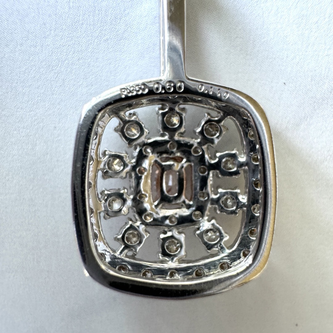 PTピンクダイヤモンドPN PPD:0.11ct/D:0.60ct中央鑑定書付 レディースのアクセサリー(ネックレス)の商品写真