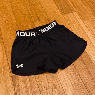 アンダーアーマー(UNDER ARMOUR)のキティ様専用【UNDER ARMOUR】 キッズショートパンツ ガールズ 140(パンツ/スパッツ)