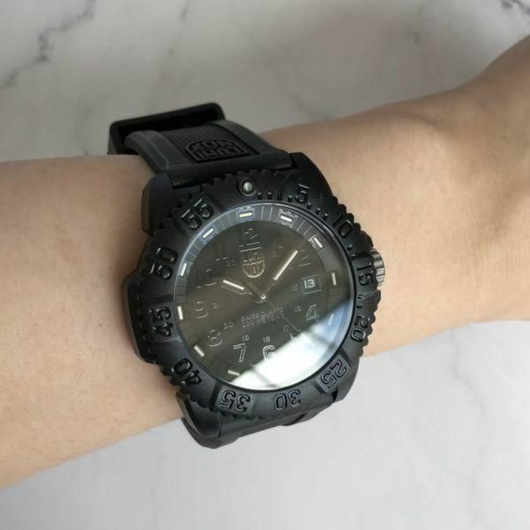 Luminox(ルミノックス)の【新品】Luminox ルミノックス ネイビーシールズ 黒 メンズ腕時計 メンズの時計(腕時計(アナログ))の商品写真