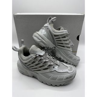 エムエムシックス(MM6)の白 MM6 Maison Margiela × Salomon ACS PRO(スニーカー)