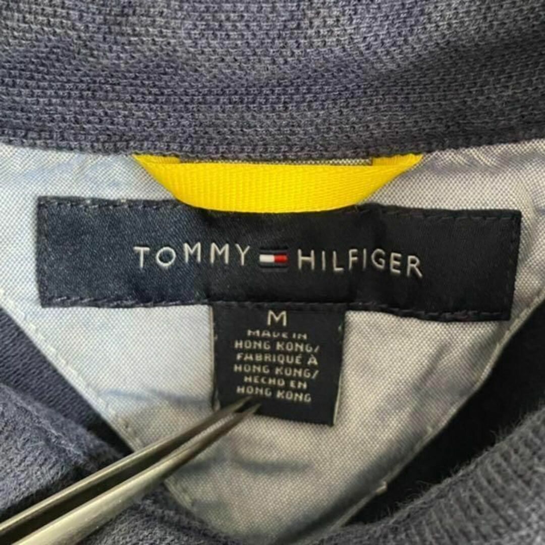 TOMMY HILFIGER(トミーヒルフィガー)のトミーヒルフィガー ポロシャツ　半袖　刺繍　ロゴ ボーダー 紺　青　古着 メンズのトップス(ポロシャツ)の商品写真