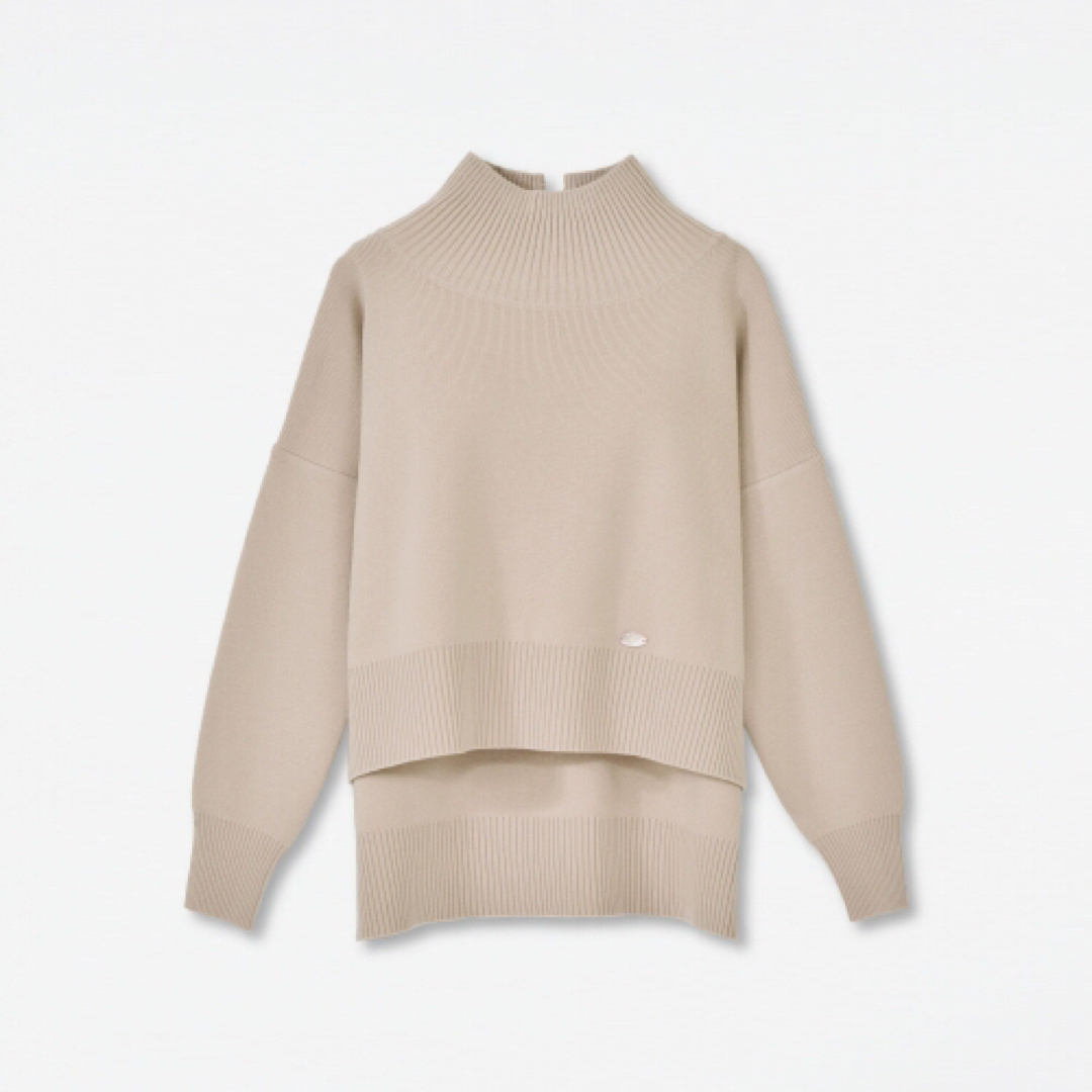 René - 美品▫️Rene 36♢'20年˚✧*☆ ブルー系☆プレート˚✧パール