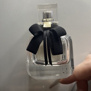 イヴサンローラン(Yves Saint Laurent)のイヴサンローラン　モン　パリ　オードパルファム(香水(女性用))