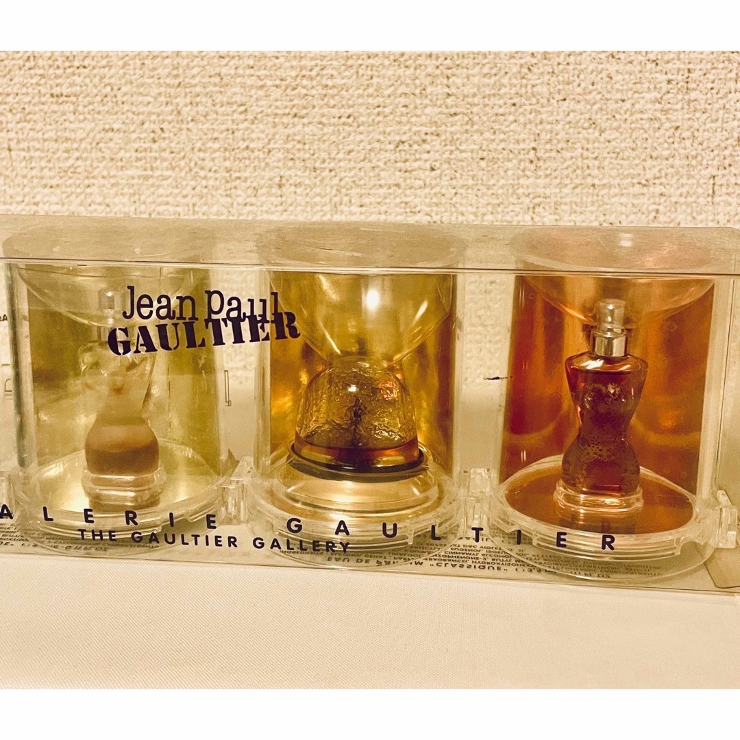 Jean-Paul GAULTIER(ジャンポールゴルチエ)のジャンポールゴルチエ　ミニ香水セット コスメ/美容の香水(ユニセックス)の商品写真
