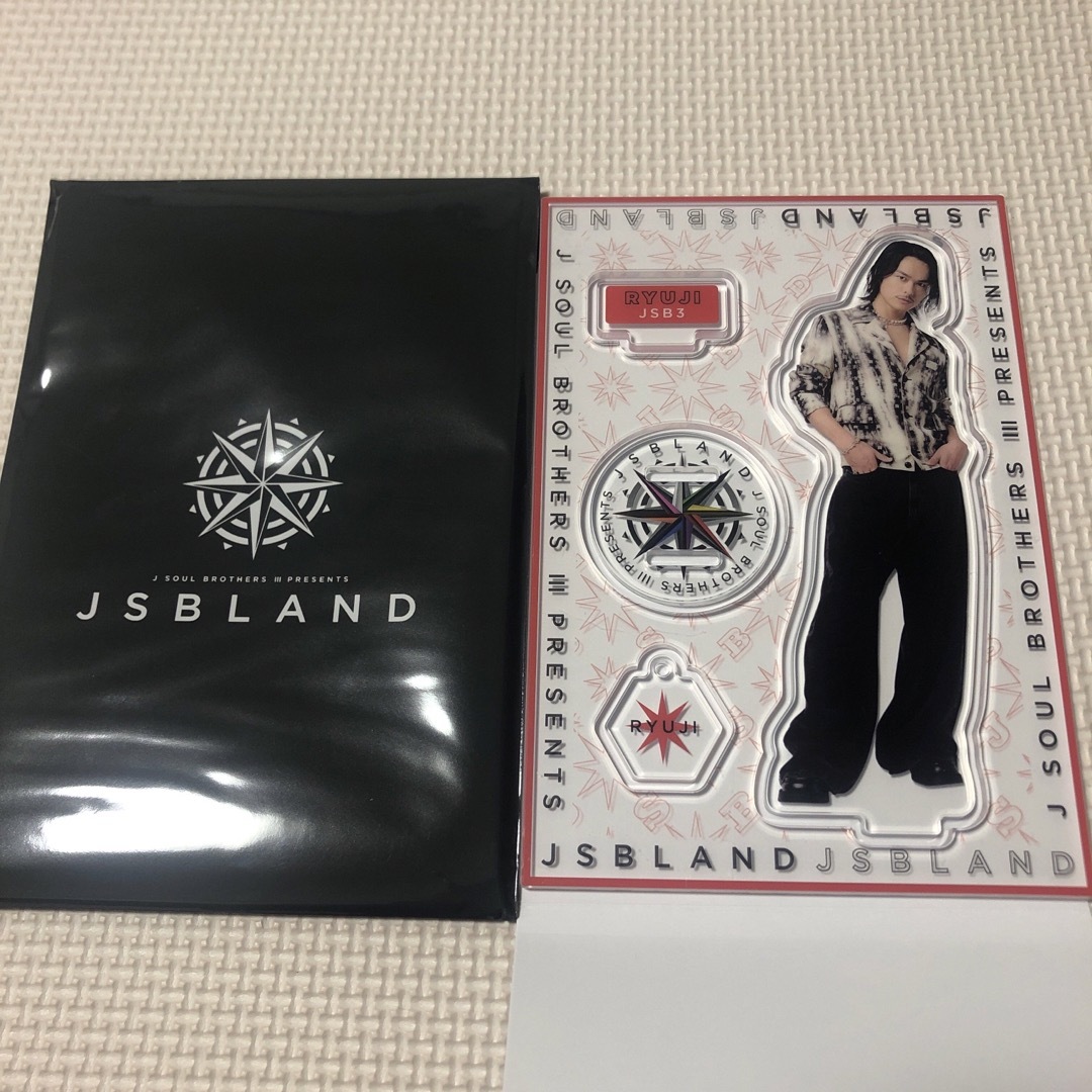 JSB LAND 今市隆二 アクリルスタンド エンタメ/ホビーのタレントグッズ(ミュージシャン)の商品写真