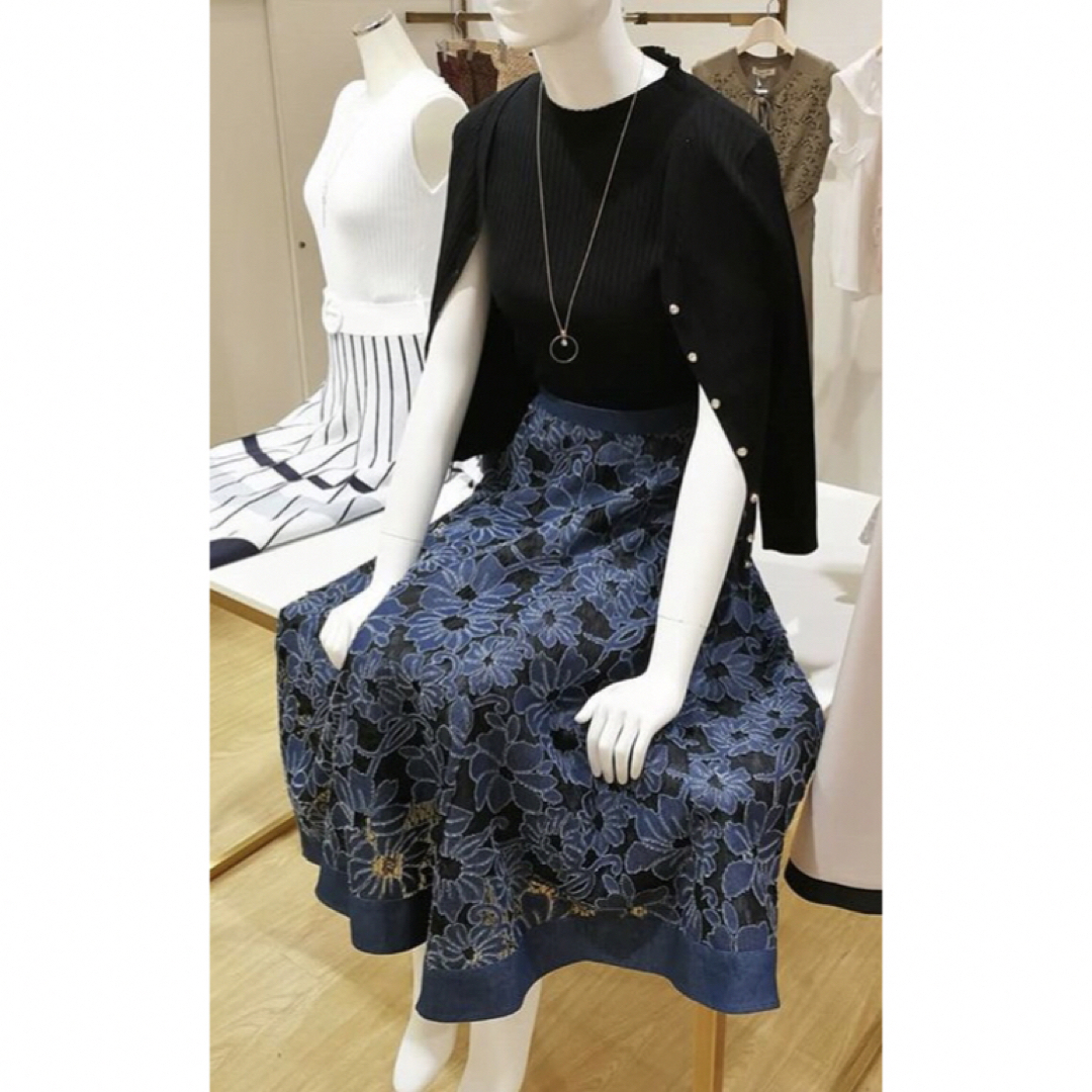 美品⭐︎ジャスグリッティー　刺繍レースアシメスカート　エンブロイダリースカート