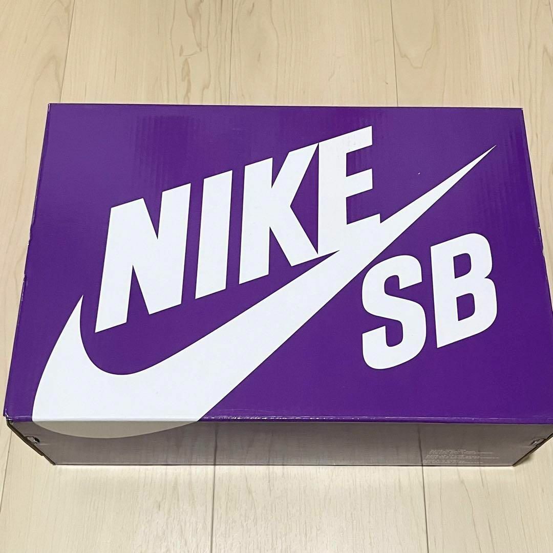 NIKE(ナイキ)の【新品29cm】Nike SB Dunk Low Pro Black Gum メンズの靴/シューズ(スニーカー)の商品写真