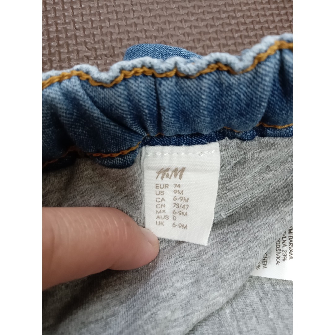 H&M(エイチアンドエム)の【H＆M】ベビー　デニム風　ズボン キッズ/ベビー/マタニティのベビー服(~85cm)(パンツ)の商品写真