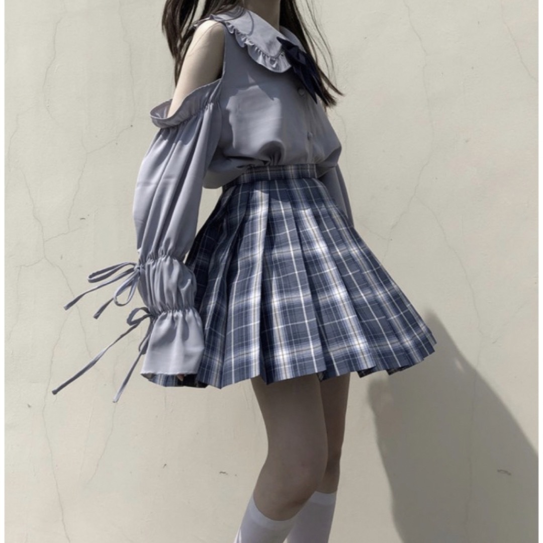 レディース　制服　コスプレ　地雷系　ブラウス　長袖　ロリータ　肩あき　グレー レディースのトップス(シャツ/ブラウス(長袖/七分))の商品写真