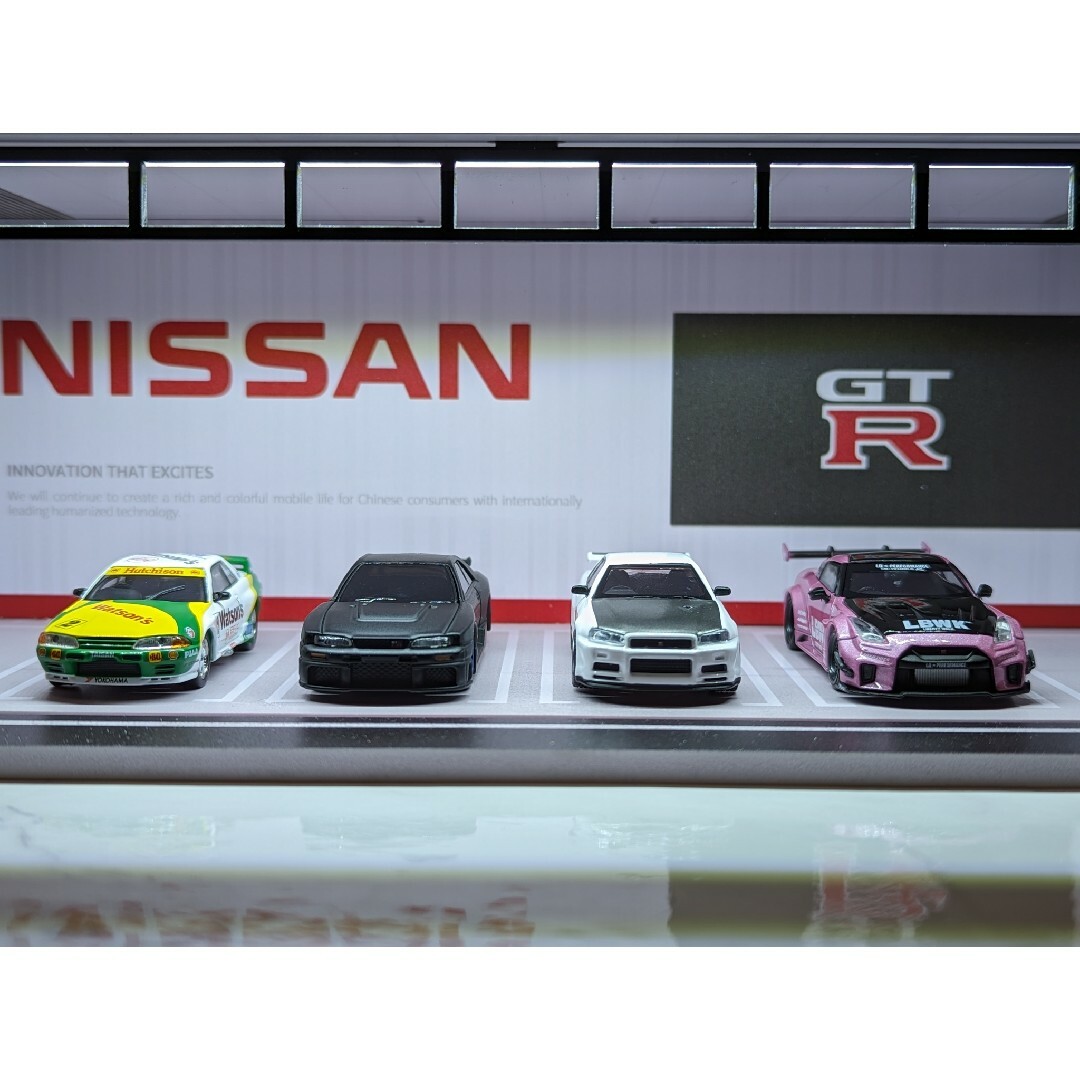 NISSAN　GT-R ジオラマセット　R32〜 MINI-gt 1/64