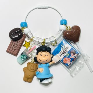 スヌーピー(SNOOPY)の子供の頃から大好きな 私のチョコレート🤎❤️🩵 😌🍫✨キーホルダー(キーホルダー/ストラップ)