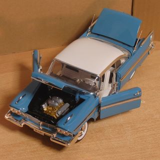 1/18 プリムスフューリー 1958 ライトブルー Plymouth Fury