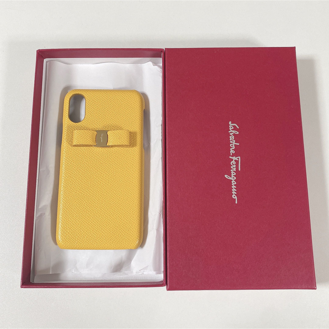 Salvatore Ferragamo(サルヴァトーレフェラガモ)のサルヴァトーレフェラガモ◆iPhone X XS ケース◆ヴァラリボン イエロー スマホ/家電/カメラのスマホアクセサリー(iPhoneケース)の商品写真