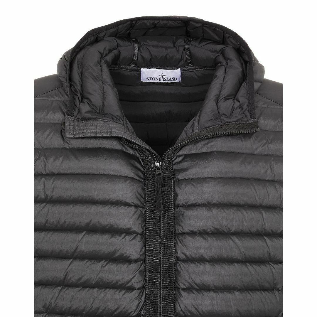 STONE ISLAND - ストーンアイランド ダウンジャケット フーディ