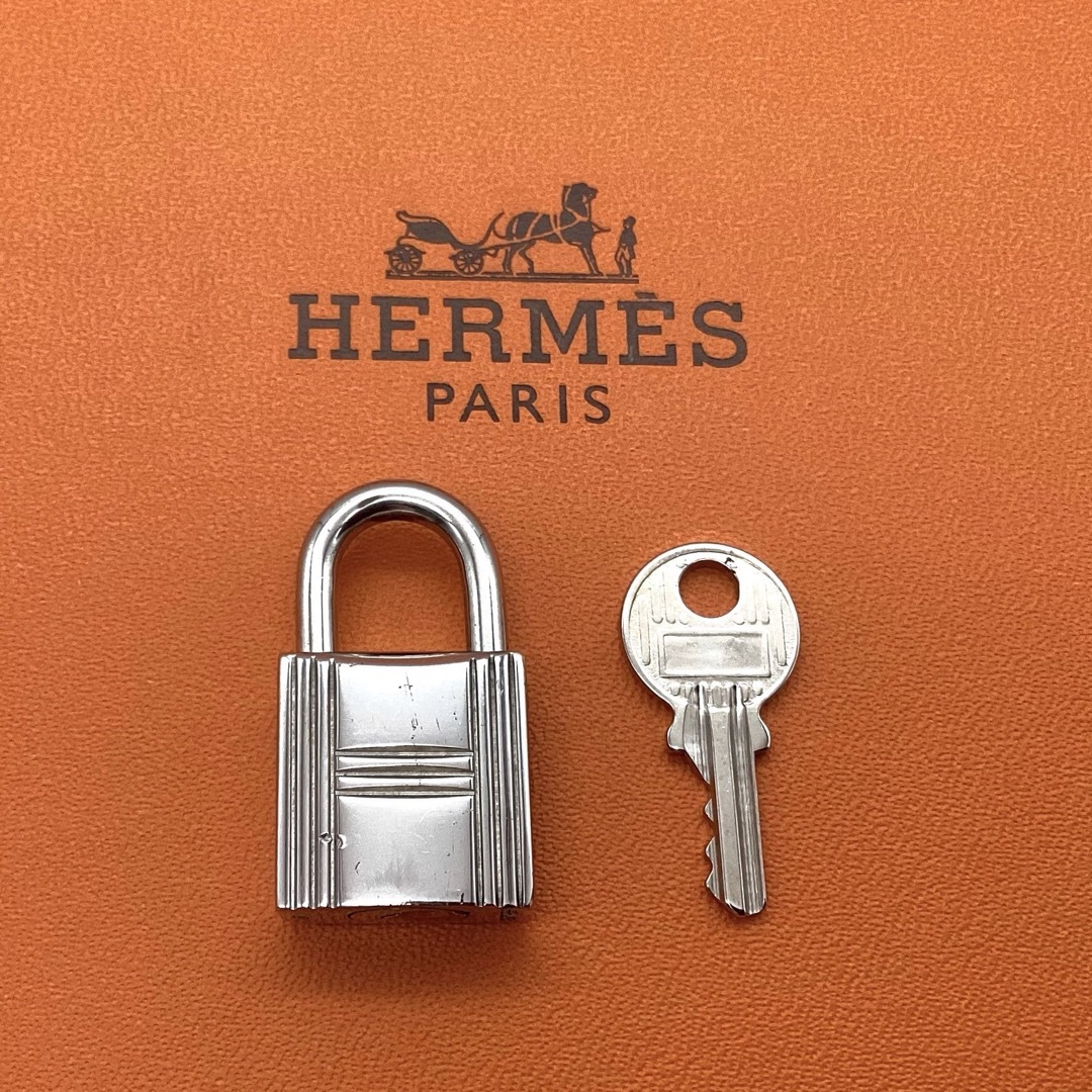 HERMES　エルメス　カデナ　南京錠