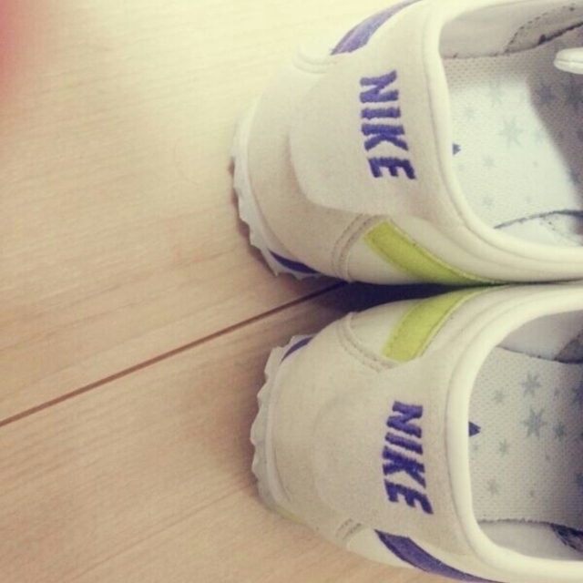 NIKE(ナイキ)のNIKE靴 レディースの靴/シューズ(スニーカー)の商品写真
