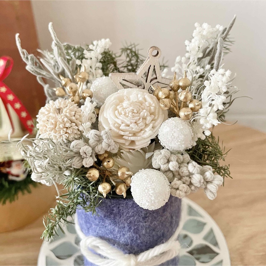 ♡Christmas flowers pot♡ドライフラワー ハンドメイドのフラワー/ガーデン(ドライフラワー)の商品写真