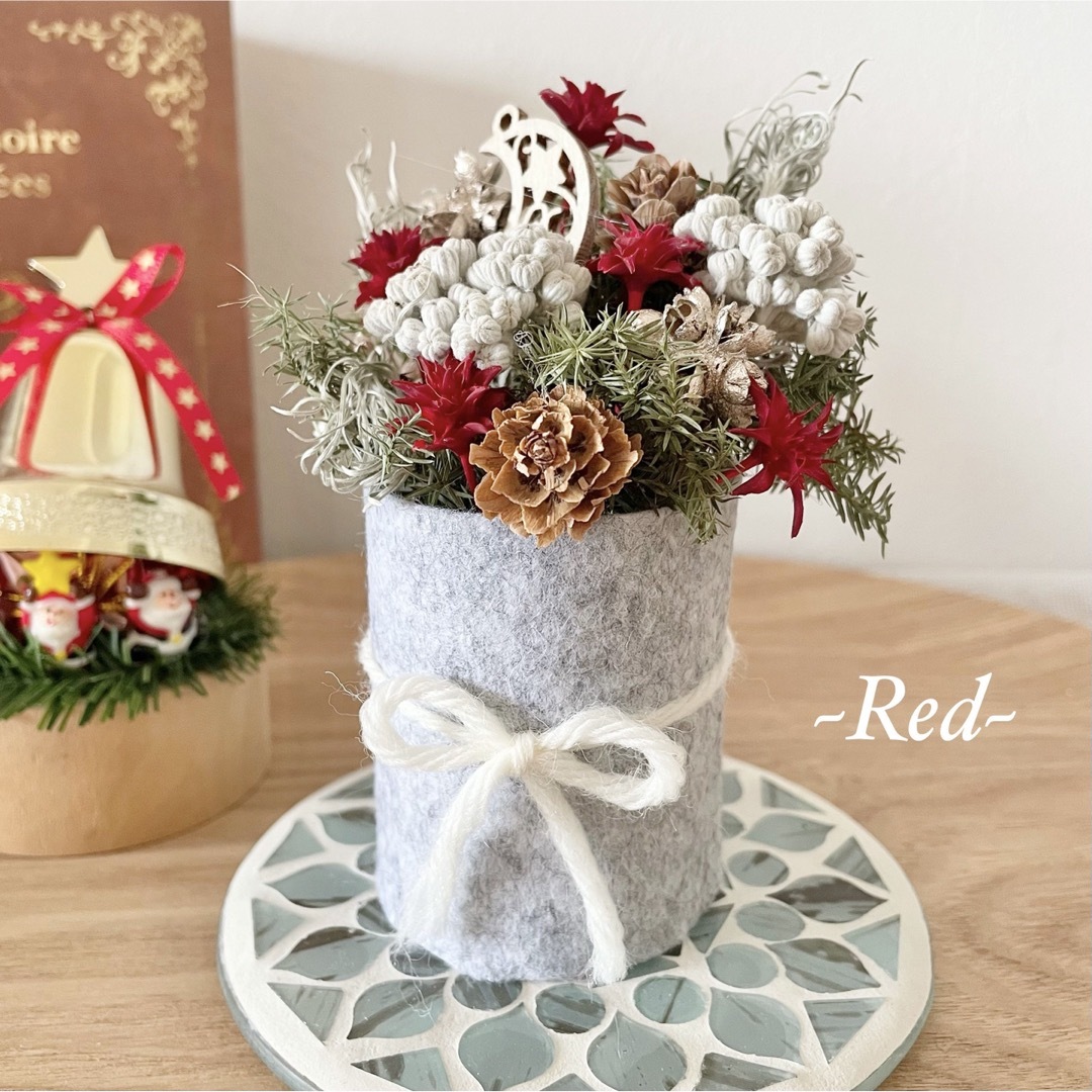 ♡Christmas flowers pot♡ドライフラワー ハンドメイドのフラワー/ガーデン(ドライフラワー)の商品写真