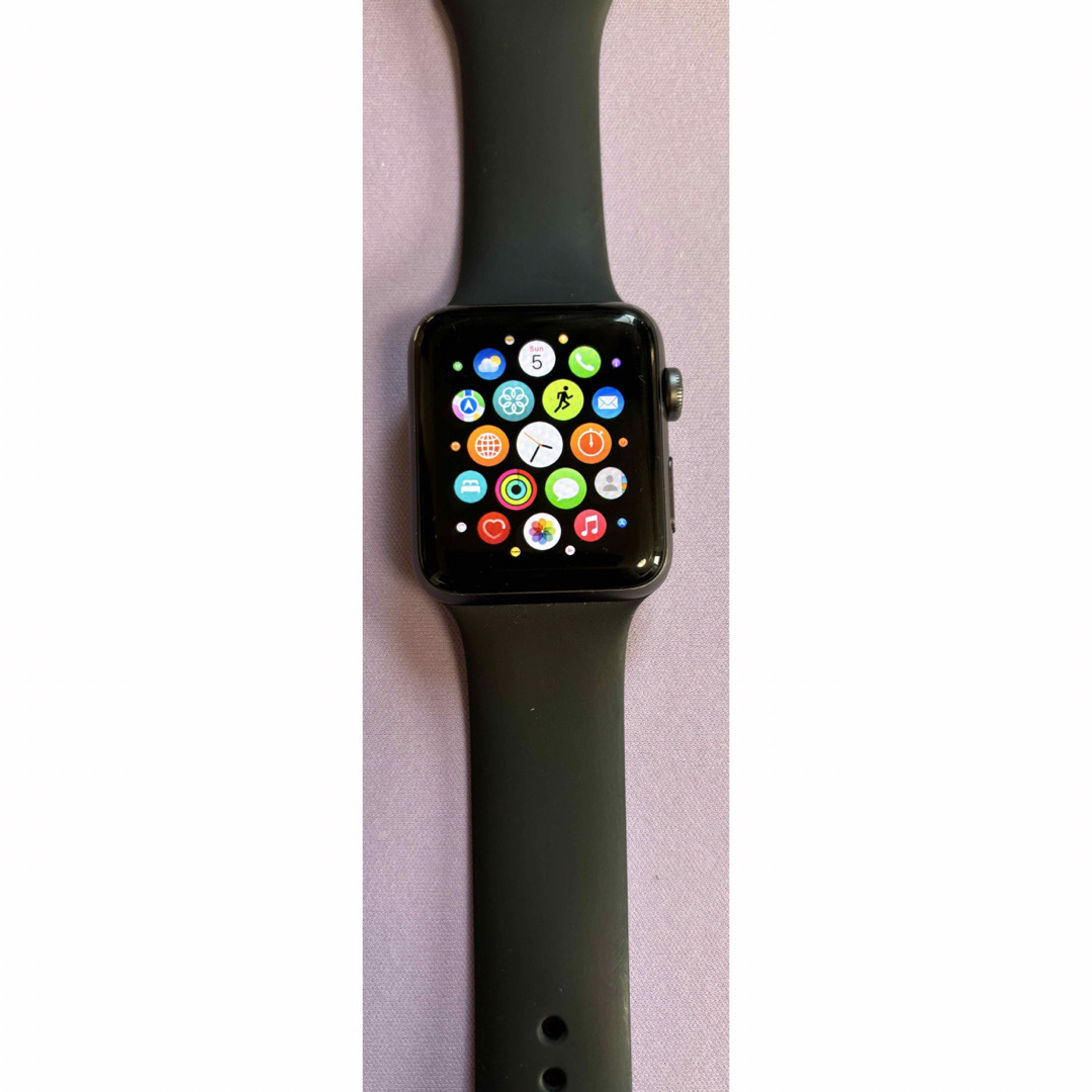 Apple Watch(アップルウォッチ)のApple Watch Series 3 GPS 42mm  スマホ/家電/カメラのスマホ/家電/カメラ その他(その他)の商品写真