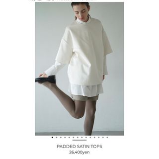 クラネ(CLANE)のクラネ　CLANE PADDED SATIN TOPSサテン　トップス(シャツ/ブラウス(長袖/七分))