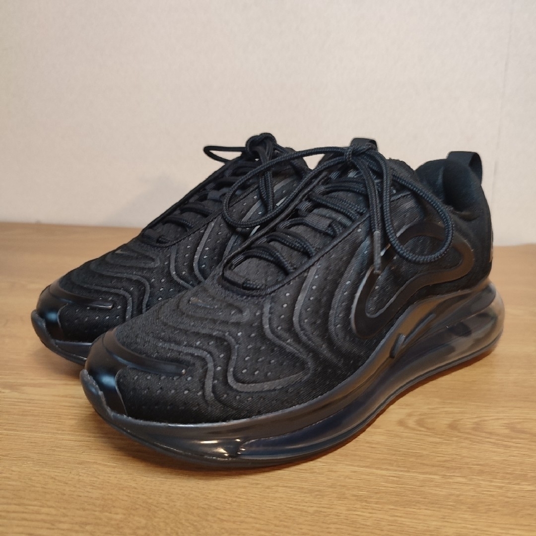 美品 大人気 NIKE AIR MAX 720 