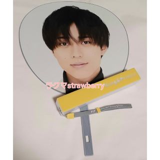 ライブグッズ「King & Prince」うちわ10,000点以上 |ラクマ