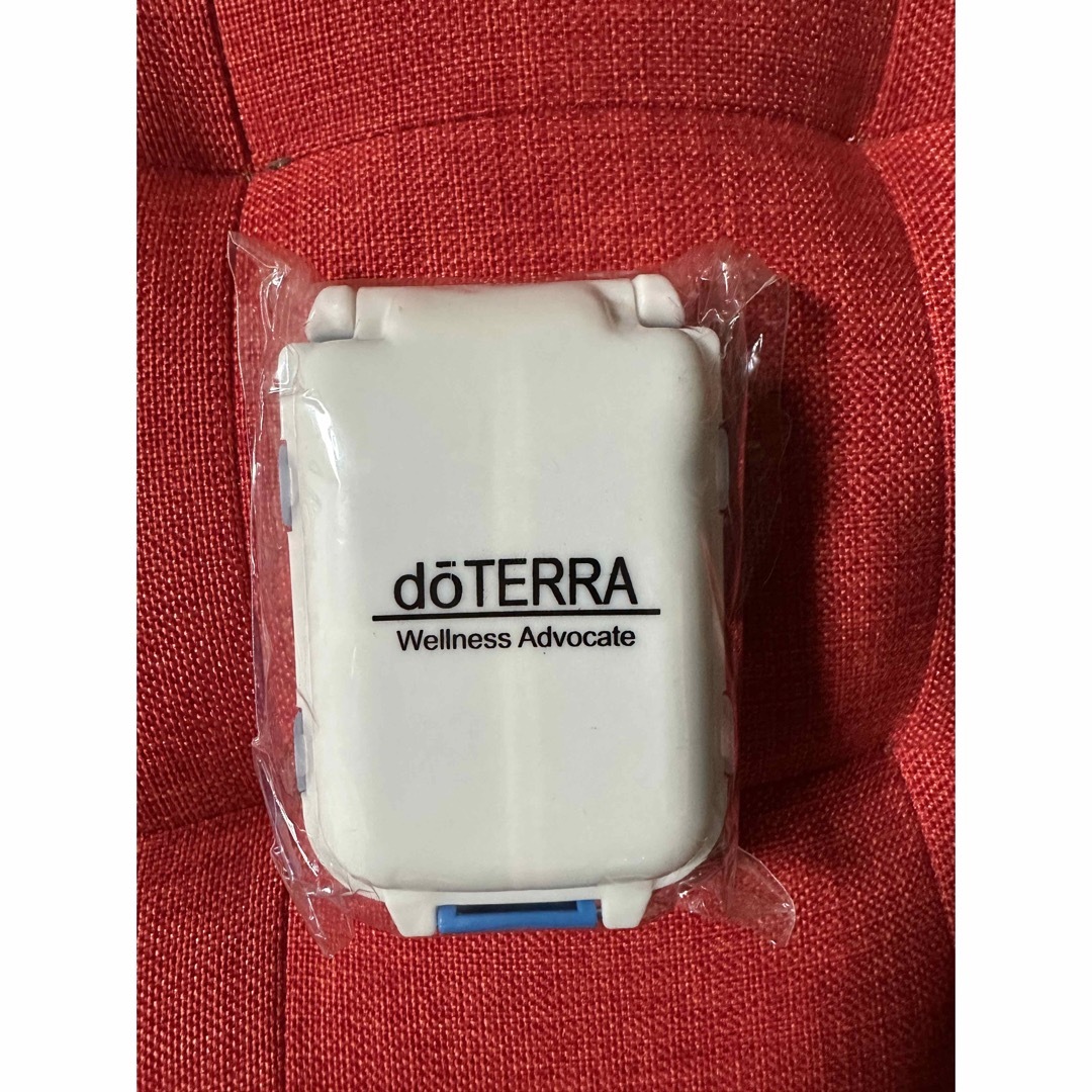 サプリケース doTERRA 新品・未使用✨ 食品/飲料/酒の健康食品(その他)の商品写真